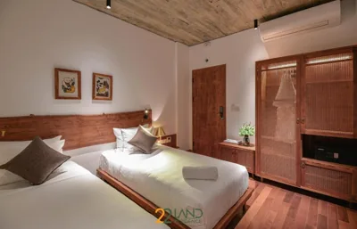 Deluxe Double or Twin Room with Balcony — 22Land Hotel & Residence